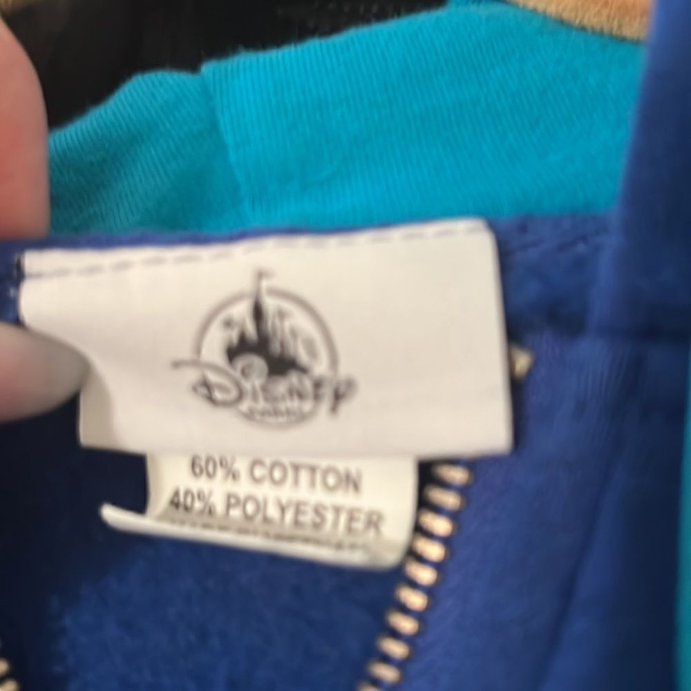 Official Disneyland Bright Blue 2020 Hoodie Sweatshirt With Kangaroo Pocket S - Picture 9 of 10